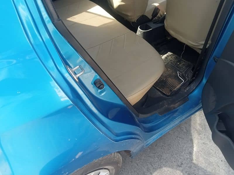 Suzuki Cultus VXR 2017 3