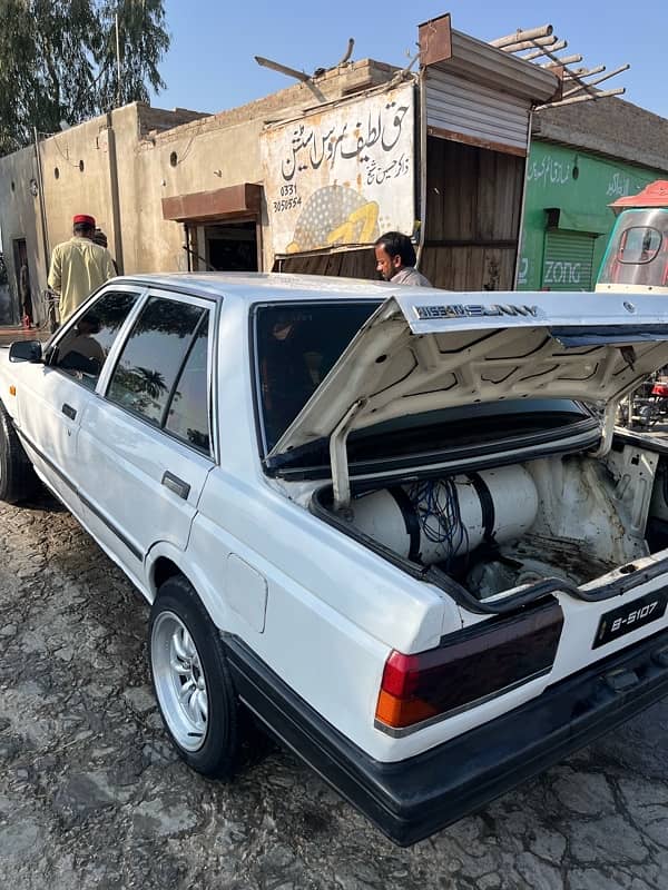 Nissan Sunny 1988 2