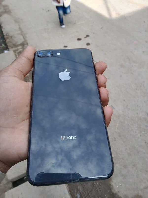 iphone 8 plus non pta factory unlock 128gb 1