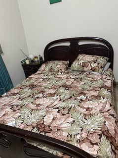 queen bed for sale without mattress