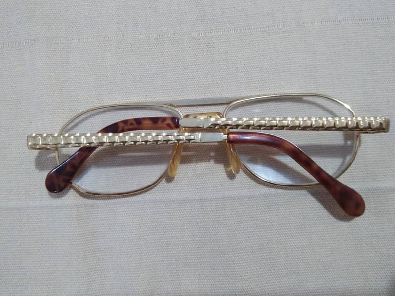 ITALIAN 24 CARAT GOLD-PLATED FRAME FOR GLASSES 3