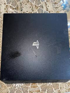 PS4 PRO 1 TERABYTE