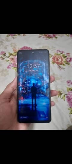 Infinix note 10 Pro 8/128gb with box and charger