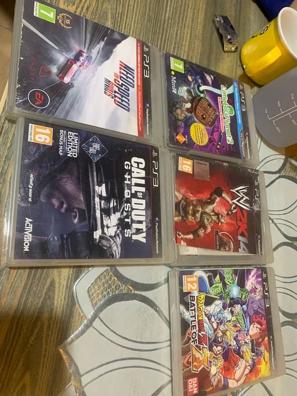 playstation ps 3  and 5 CDs 5