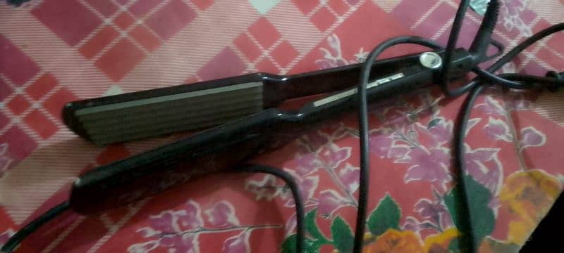 Hair straightener UAE import for sale 5