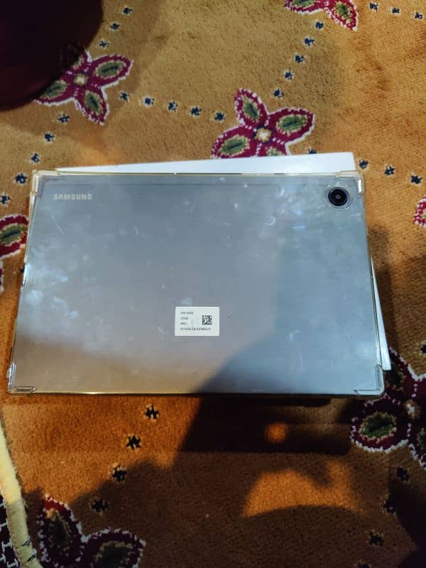 Samsung tablet A8 4