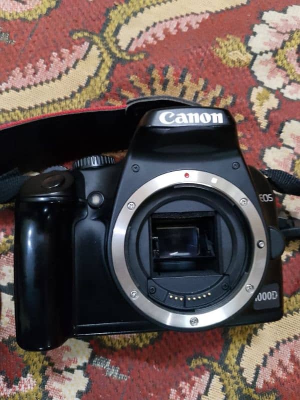 Canon 1000D 4