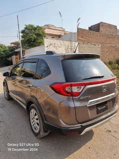 Honda BR-V 2019 10 by 8 fully ok