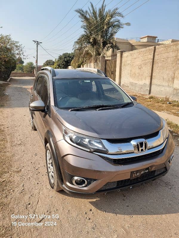 Honda BR-V 2019 10 by 8 fully ok 1