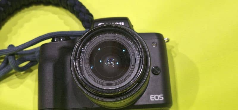 canon m50 mark ll in 100% new condition mint conditin 1