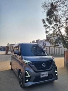 Nissan Roox 2022