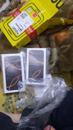 box pack 256gb iphone 16pro max dubai model desert titanium