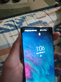 Samsung S10 plus.  NO BOX