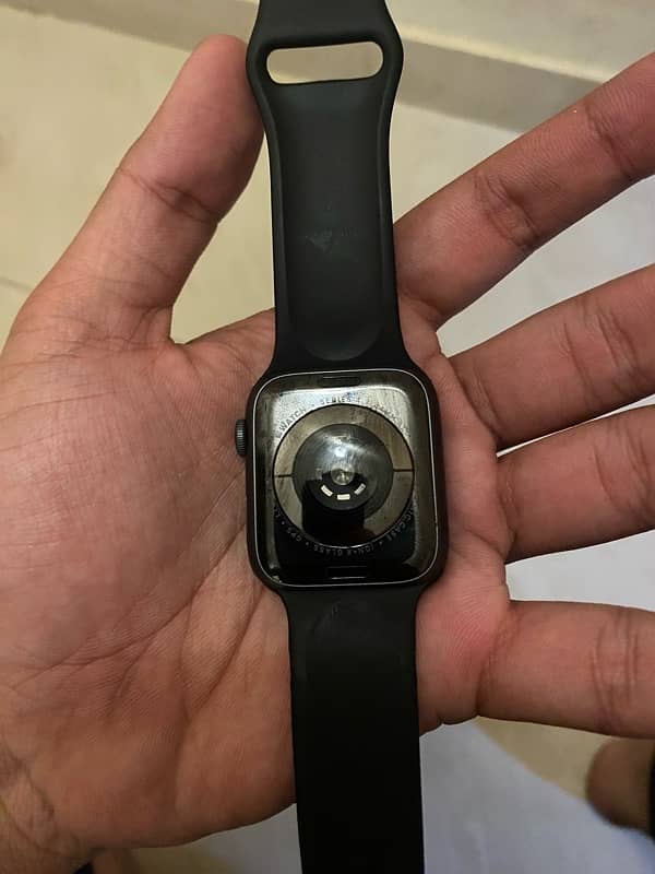 Apple Watch Series 4 44MM LTE 1