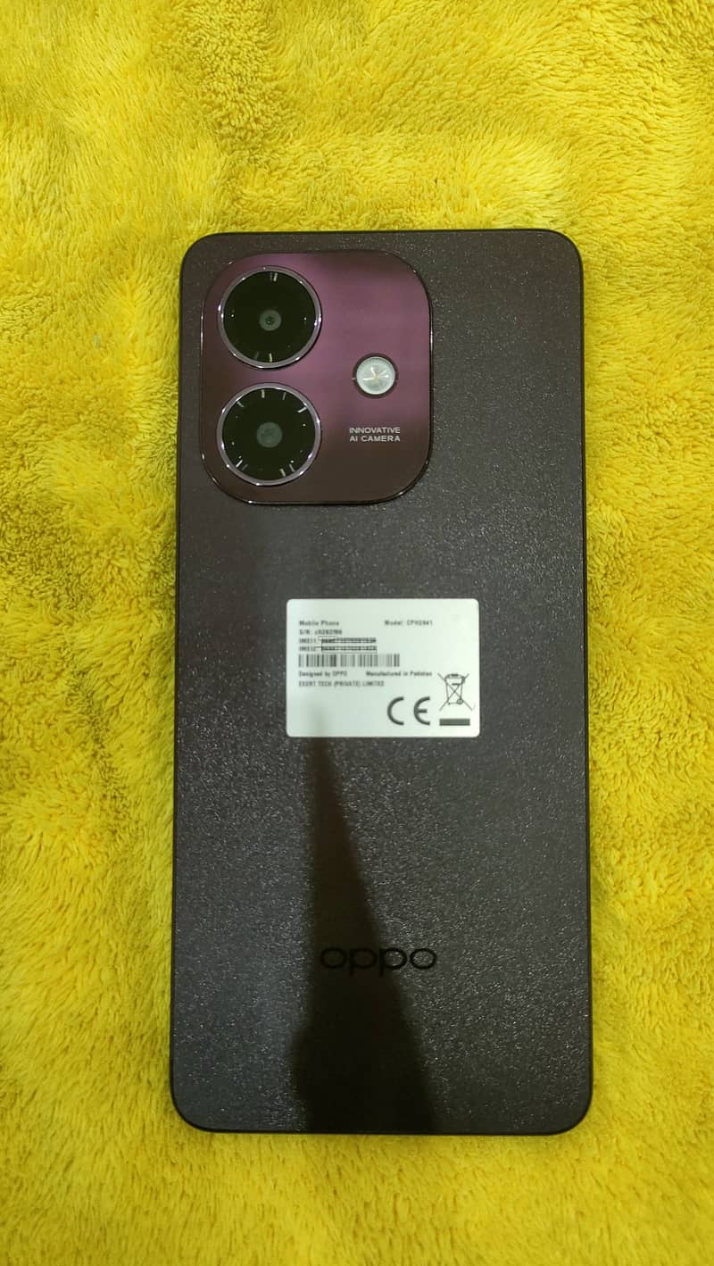 11 month warranty || OPPO Personal Phone for Sale, 10/10 box charger 5