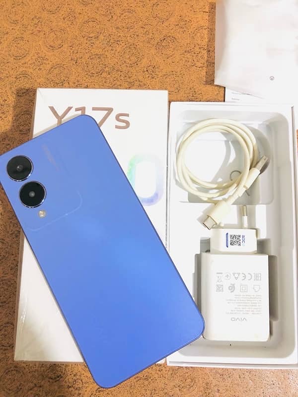 Vivo Y17s 5