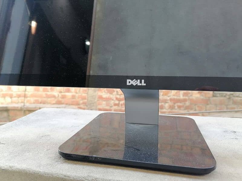 dell led 24 inch 1