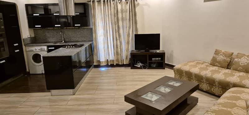 One bed full furnished flat for rent in bahria town Rawalpindi 5