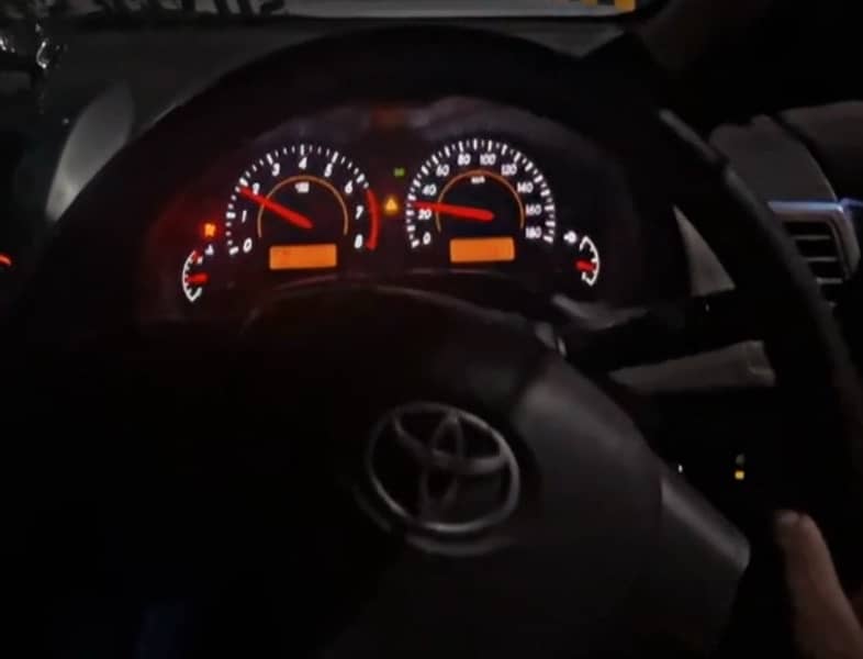 corolla gli 2011 model headlights and altis meter 1