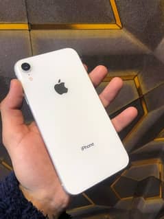 iPhone XR pta approved 64gb