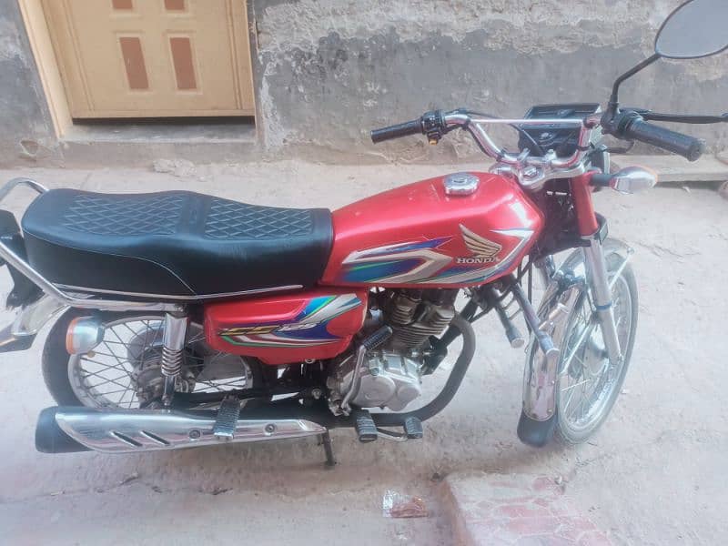 honda 125 new condition all ok 1