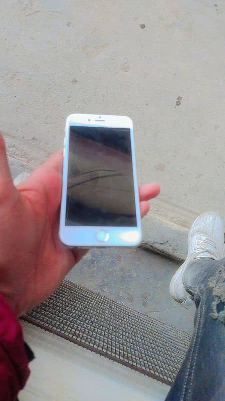 iPhone 6s 32 GB non pta 1