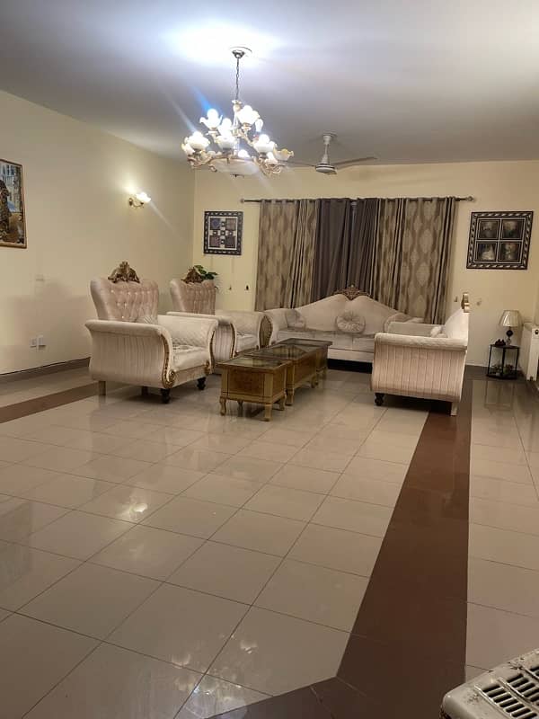 2 bed room plus D/D tv lounge apartment for monthly rent 5