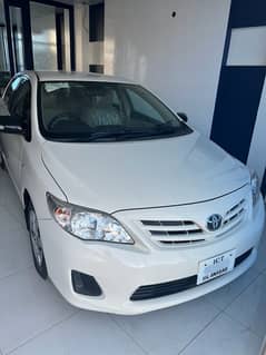 Toyota Corolla XLI 2012 like brand new car. low millage