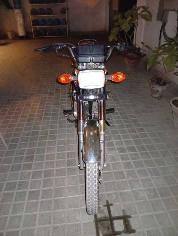 Honda CG125 3