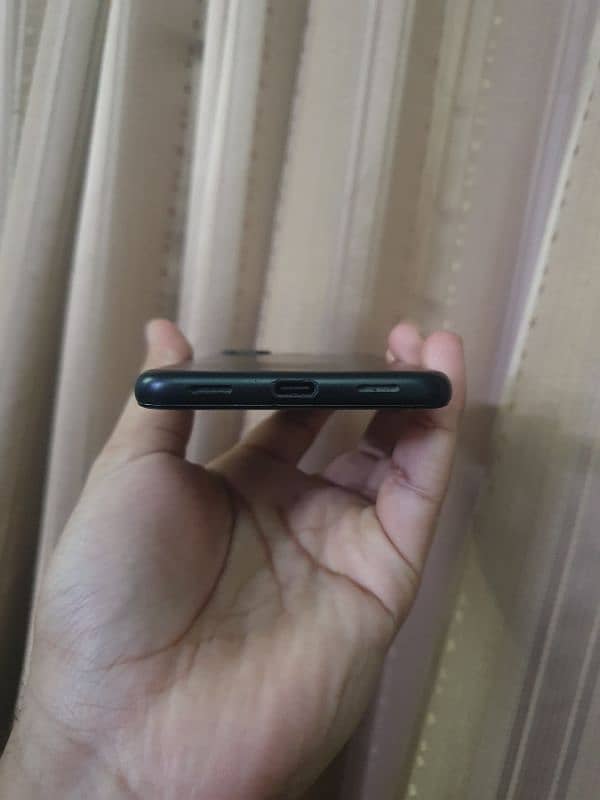 Google pixel 4a 10/10 all okay 6/128 pta approved 5