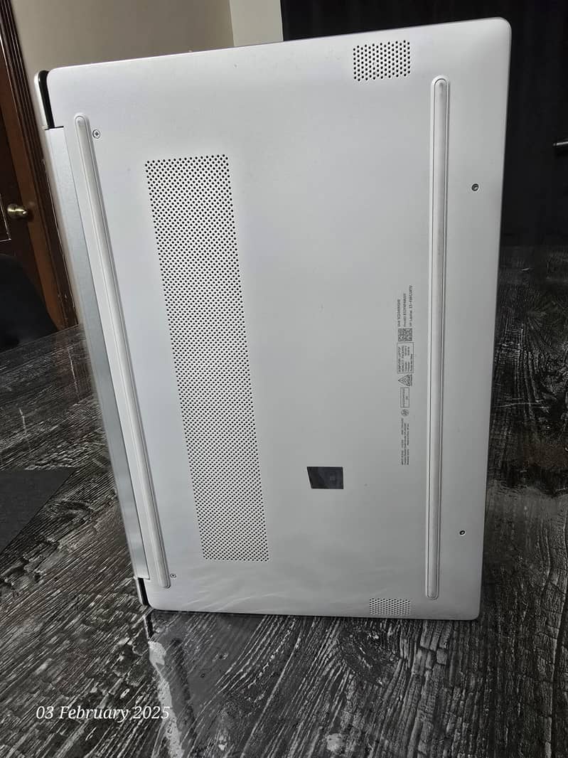 HP 15S ( Gen 13,  Core i7, 16 GB RAM ) 3