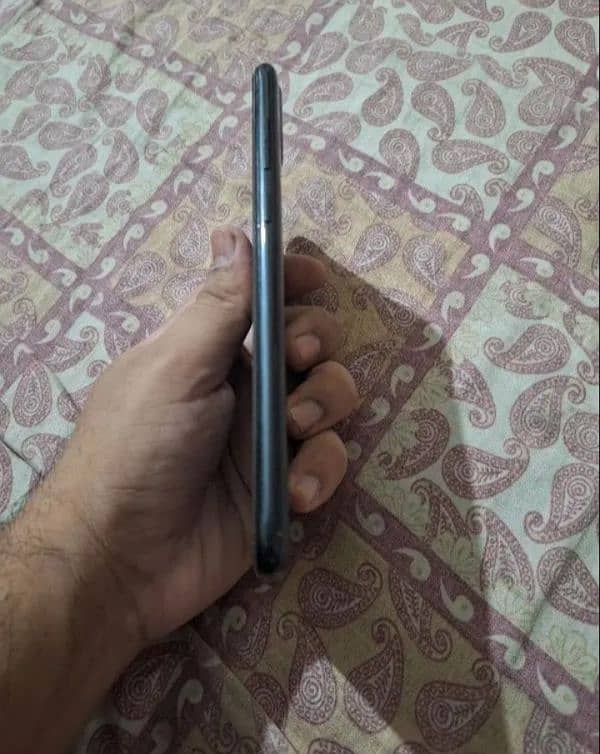 Samsung A11 with box condition 10by10 4