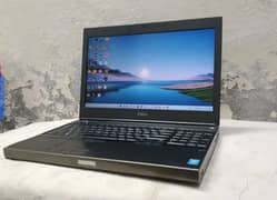 M4800 Gaming laptop dell