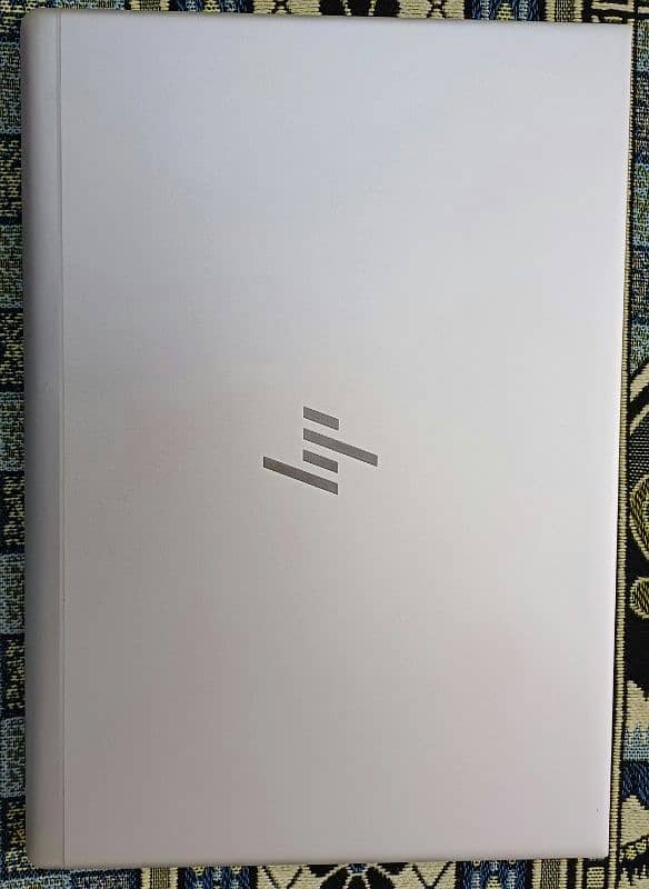 HP EliteBook 840 G5 0