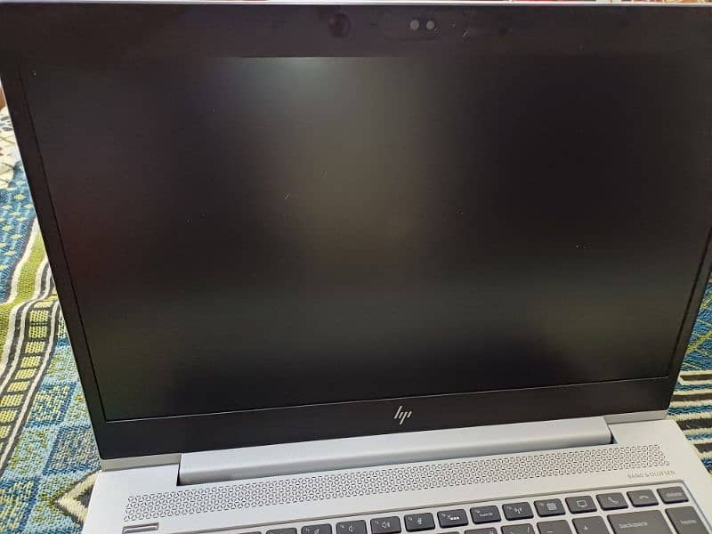 HP EliteBook 840 G5 1