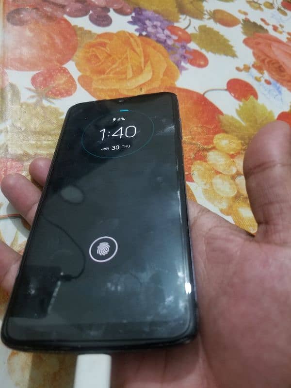 moto Z4 urgent sell 1