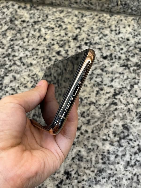 iphone 11 pro PTA approved 2