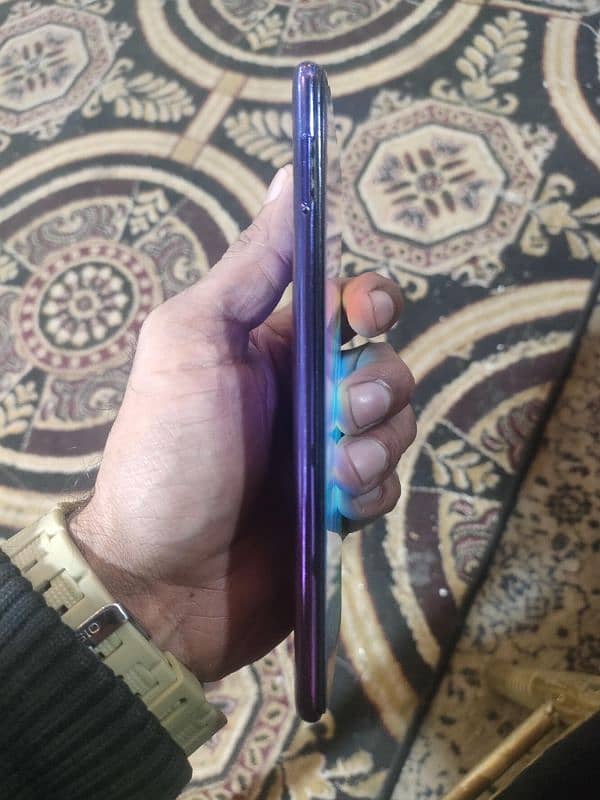 camon 12 air 5