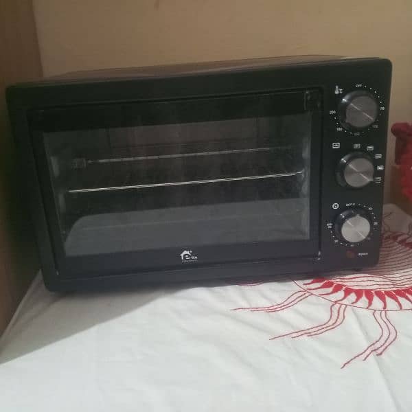 Toaster company ka oven hai brand new hai use nai Kiya belkul be 6