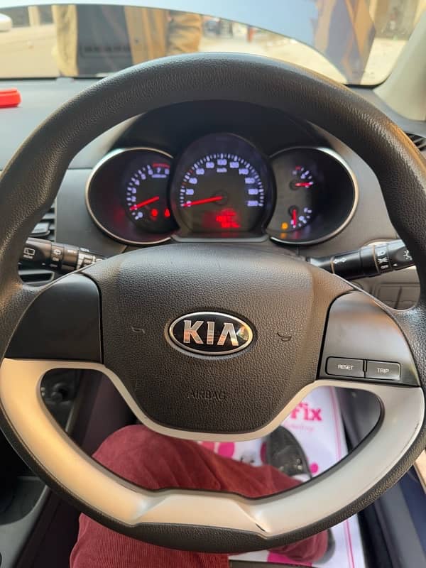 KIA Picanto 2022 11