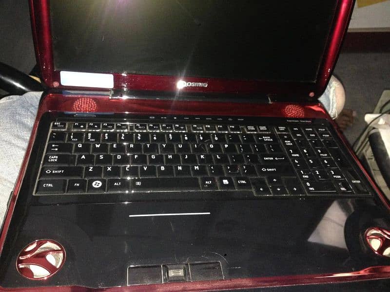 Toshiba Laptop 3