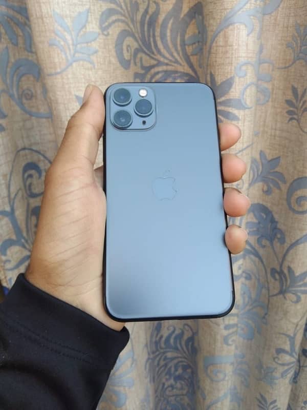 iPhone 11pro non PTA 3