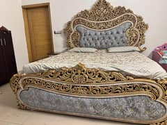 Royal heavy carving double bed set