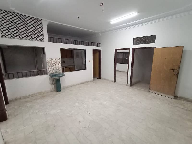 120 Yards 1ST Floor For RENT On Main Road For Office Use In North Karachi 5c4, 60,000 Rent 17