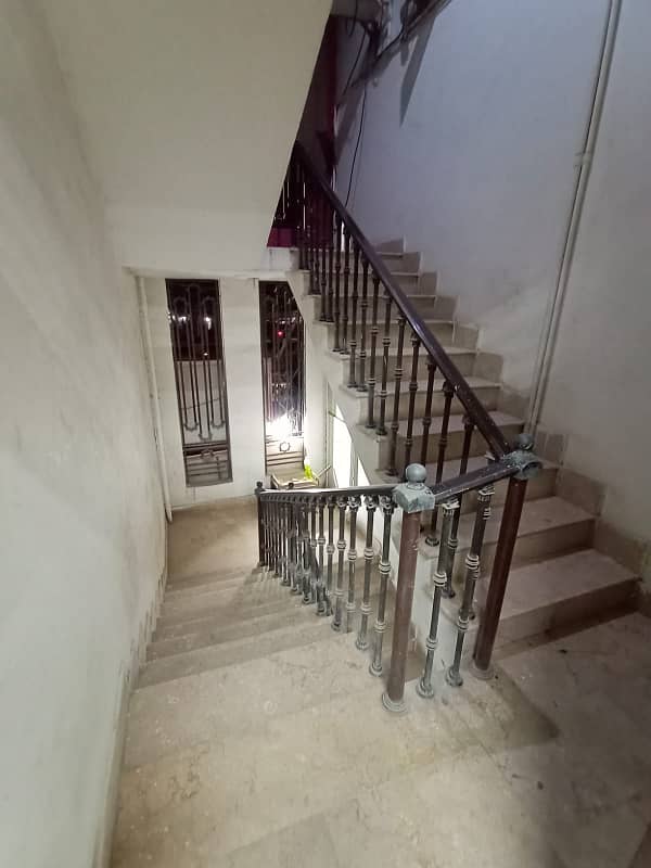 120 Yards 1ST Floor For RENT On Main Road For Office Use In North Karachi 5c4, 60,000 Rent 20