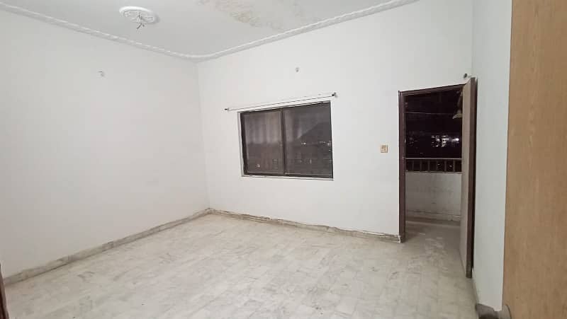 120 Yards 1ST Floor For RENT On Main Road For Office Use In North Karachi 5c4, 60,000 Rent 28