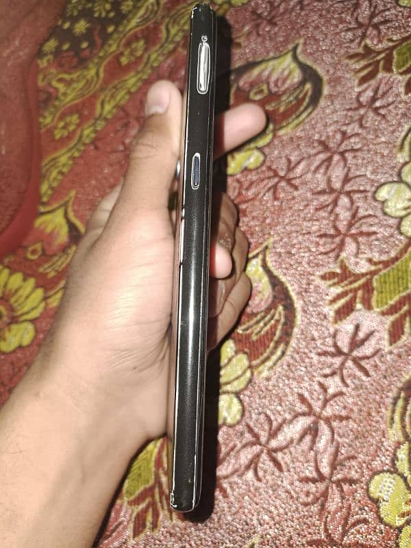 vivo S1 4gb 128gb with box and charger 3