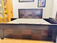 Elegant Double bed with mattress