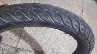 Service Tyre Honda 125 back side