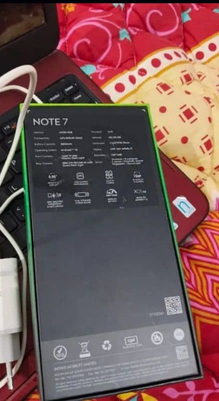 infinix note 7 6/128GB with box charger 3